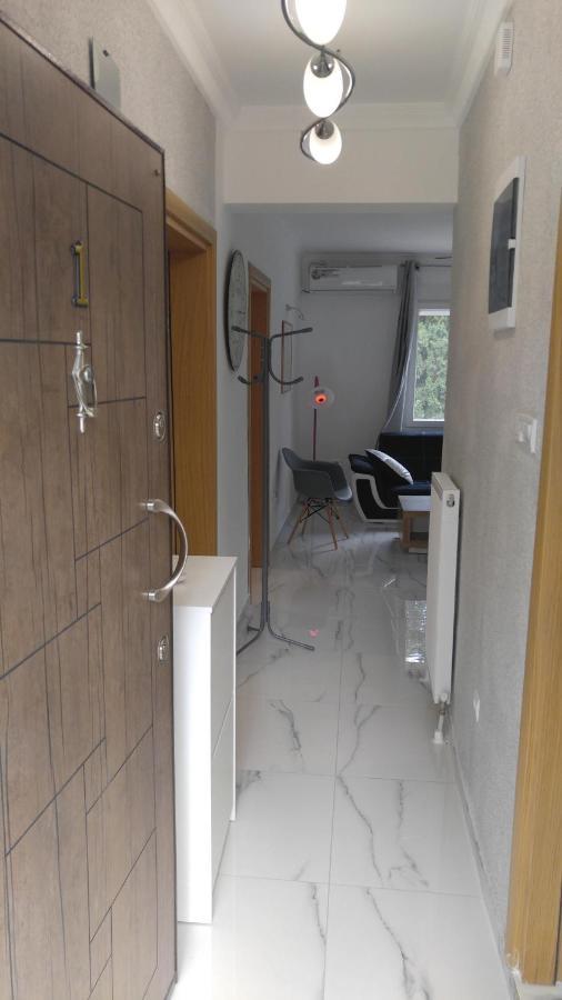 New!90Sqm10Minairport2Bedrooms Солун Екстериор снимка