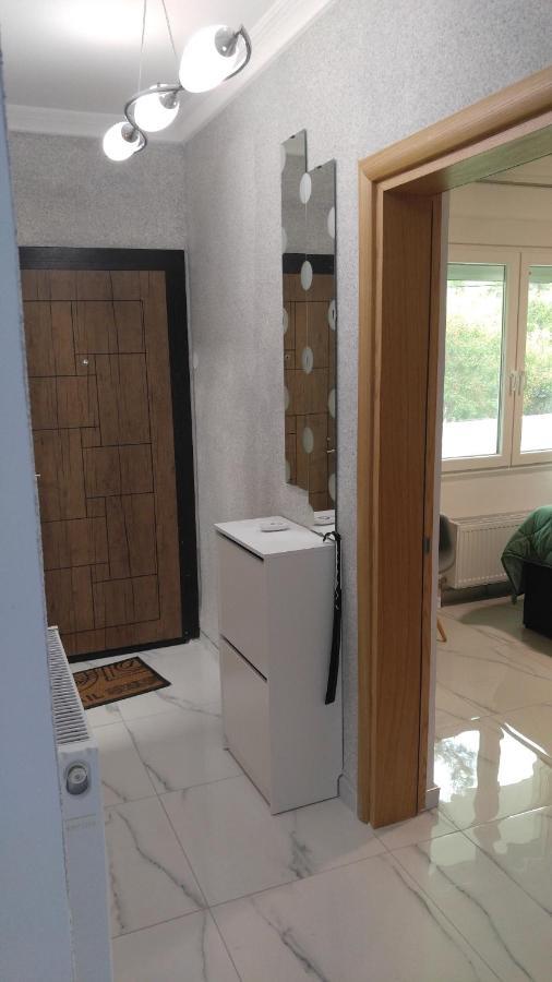 New!90Sqm10Minairport2Bedrooms Солун Екстериор снимка
